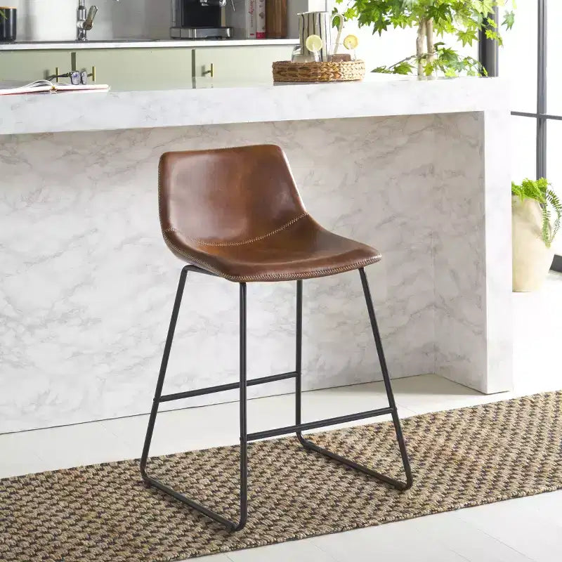 Tabouret de comptoir, piètement en fer avec assise en cuir, dossier rembourré, repose-pieds, hauteur fixe de 24 po, marron/noir