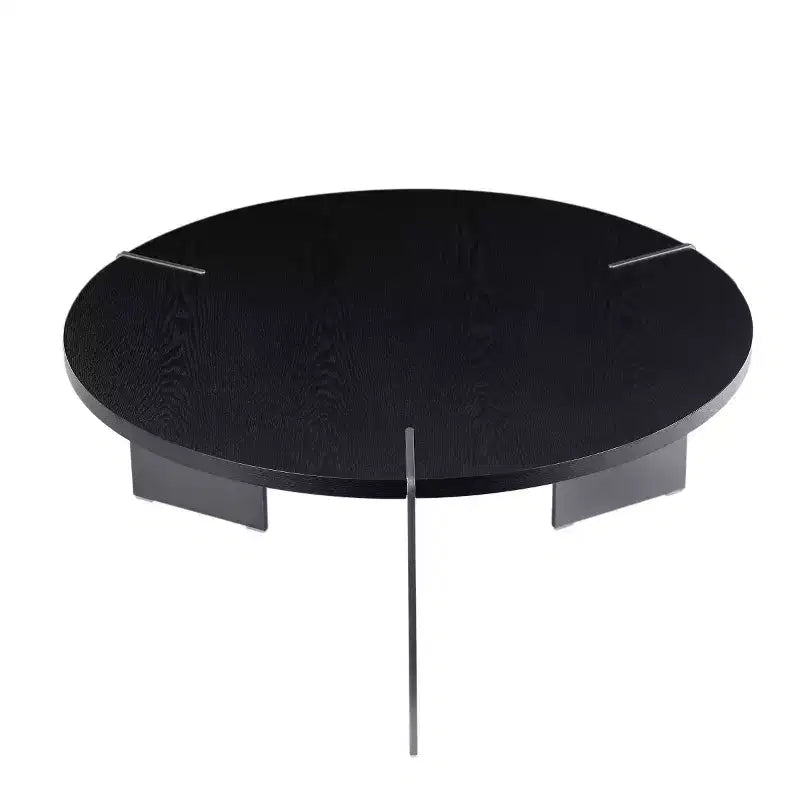 Table basse ronde avec plateau en noyer et piétement en métal noir, pièce maîtresse moderne pour le salon
