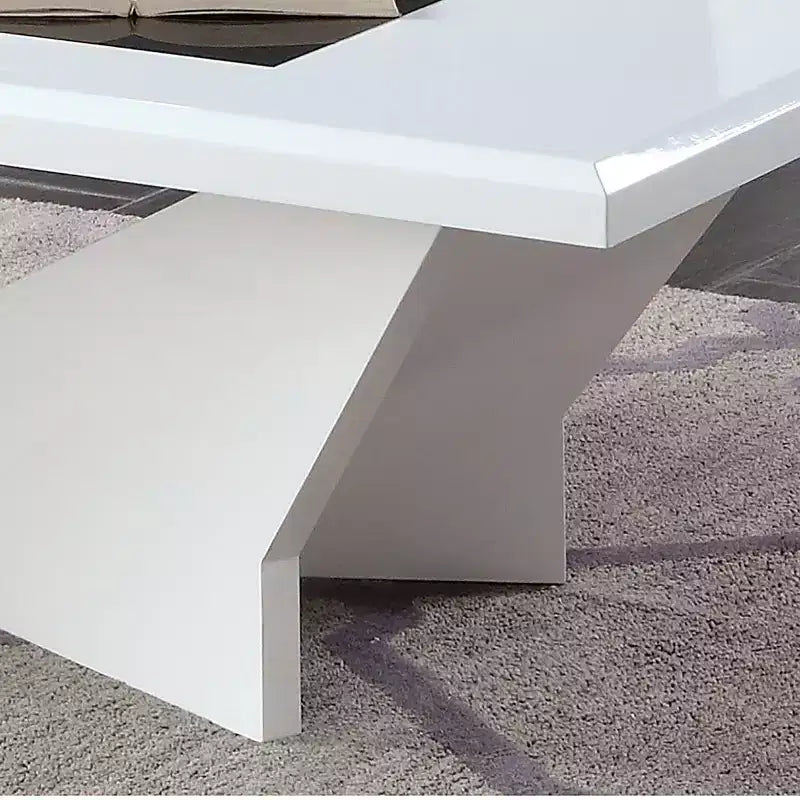 Table basse à plateau en verre trempé, design moderne